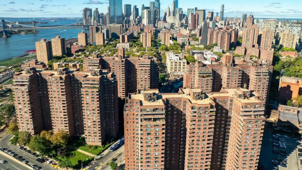 &nbsp;Lower East Side Explore prime condos in Co‑op Village & LES—turnkey, well‑amenities family homes:• 575 Grand St #E1505 – 3 BD/2 BA, 1,250 SF – $1,295,000. Open Sun 7/20 · Elevator building, gym, laundry, doorman.• 455 FDR Drive #B405 – 3 BD/2 BA, 1,250 SF – $1,250,000, In contract · Full amenities · Move‑in ready. LoHo Realty – 397 Grand St, NYC 10002, (212) 388‑1115 | info@lohorealty.comOffice. Hours: Mon–Thu 9–5, Fri 9–4, Sun by appointment (call Jacob at (917) 796‑5445