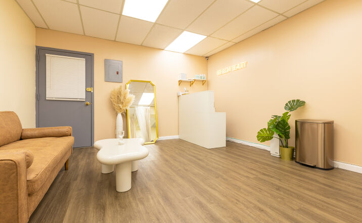 Business Real Estate Opportunity, Office condo at 210 Canal Street #409, NYC 10013 — $630,000.~807 sq ft interior space in prime Chinatown. Quiet, inside-facing location ideal for professional or administrative use. Near subway lines B/D/N/Q/R/W/4/6/J/Z and bus routes M22/M103. Brokered by Momentum Real Estate LLC. (877) 315‑2773 | &nbsp;inquire@momentumrealestate.com